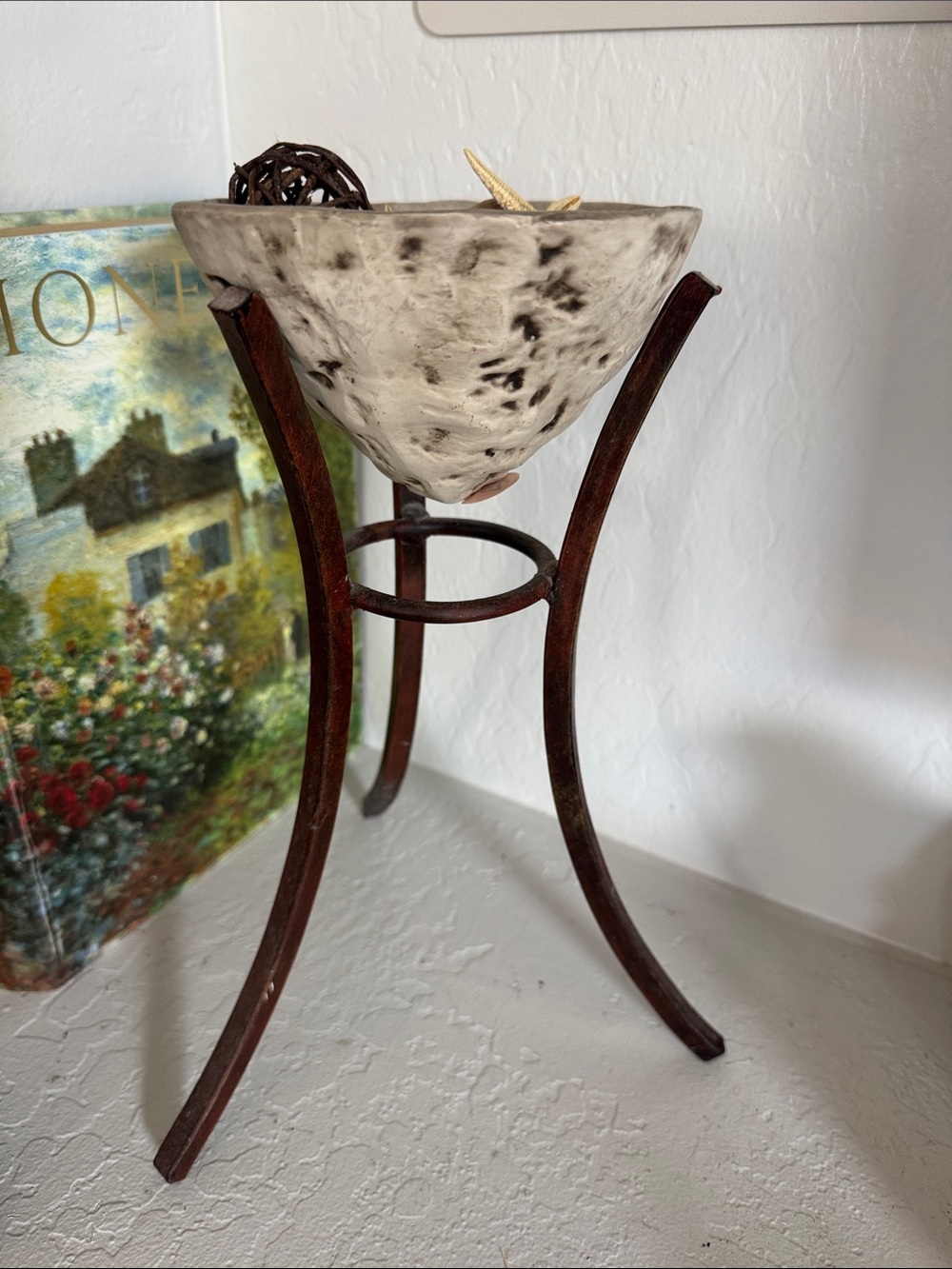Decorative Stone Ceramic Bowl on Iron Tripod Stand - White & Brown Aprox. 15” ta
